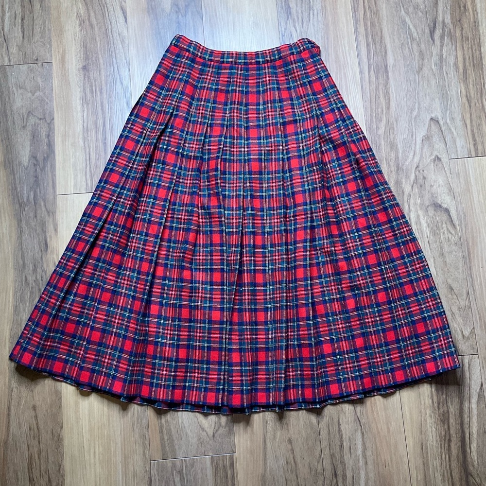 Vintage Pendleton 100% Wool Mills Plaid Pleated Tartan Skirt Size 10